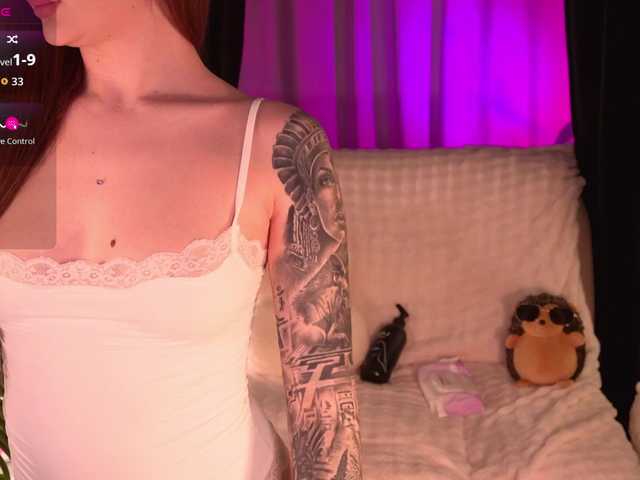 Bannanaa's BongaCams show and profile