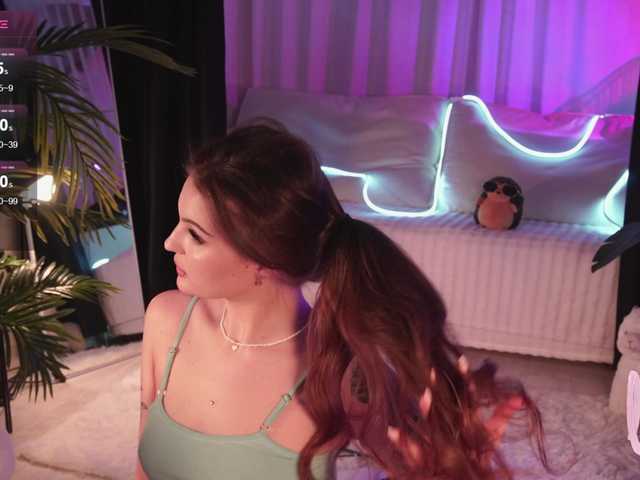 Bannanaa's BongaCams show and profile