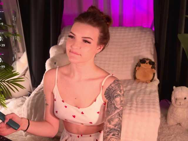 Bannanaa's BongaCams show and profile