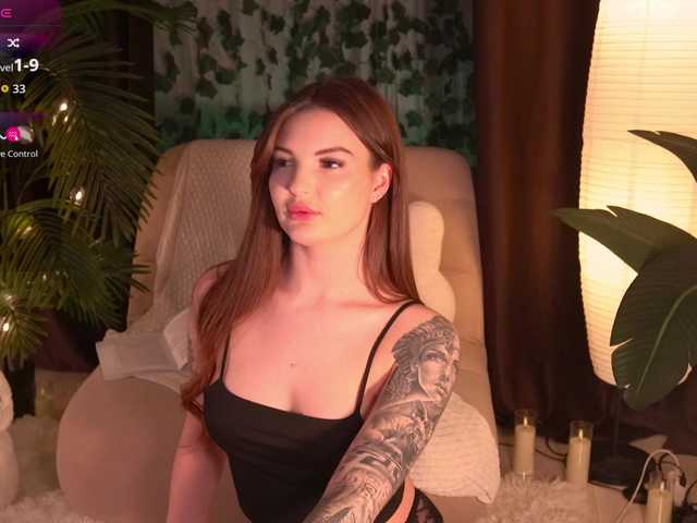Bannanaa's BongaCams show and profile