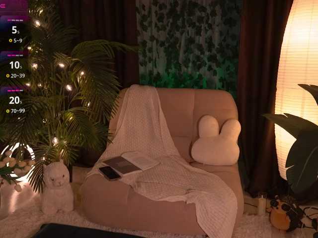 Bannanaa's BongaCams show and profile