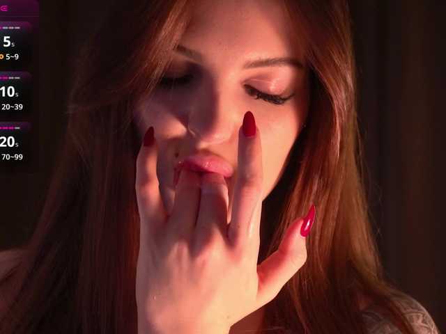 Bannanaa's BongaCams show and profile