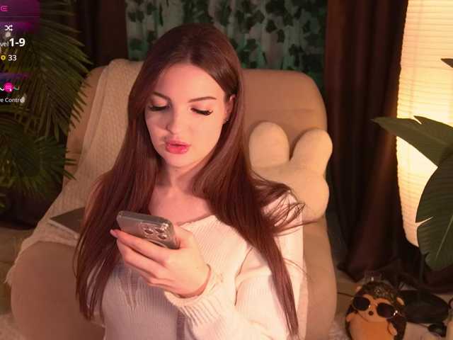 Bannanaa's BongaCams show and profile