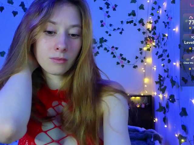 Candy-Floss's BongaCams show and profile