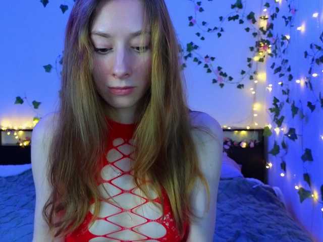 Candy-Floss's BongaCams show and profile