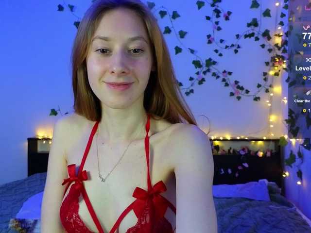 Candy-Floss's BongaCams show and profile