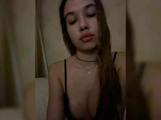 anya-del webcam