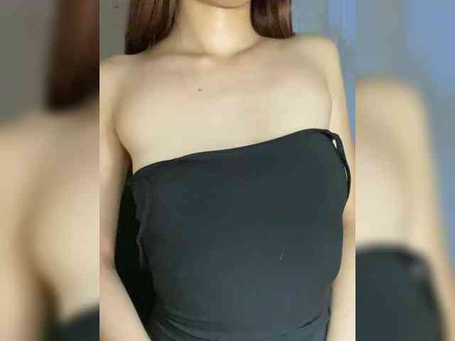 anya-del webcam