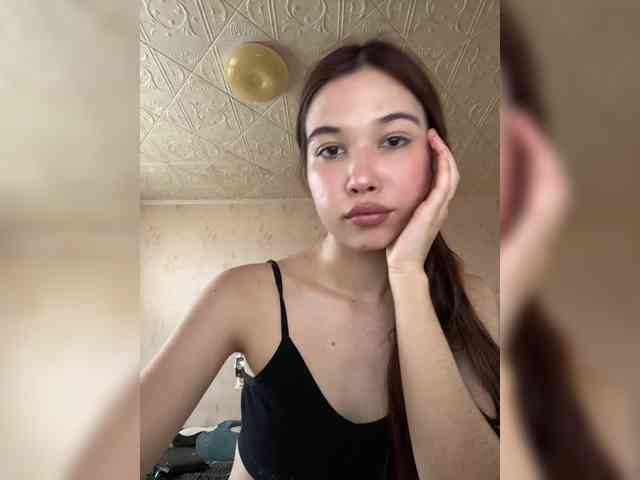 anya-del webcam