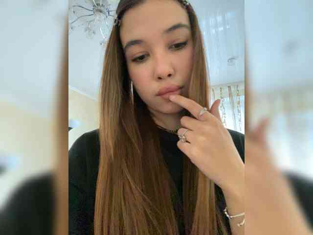 anya-del webcam