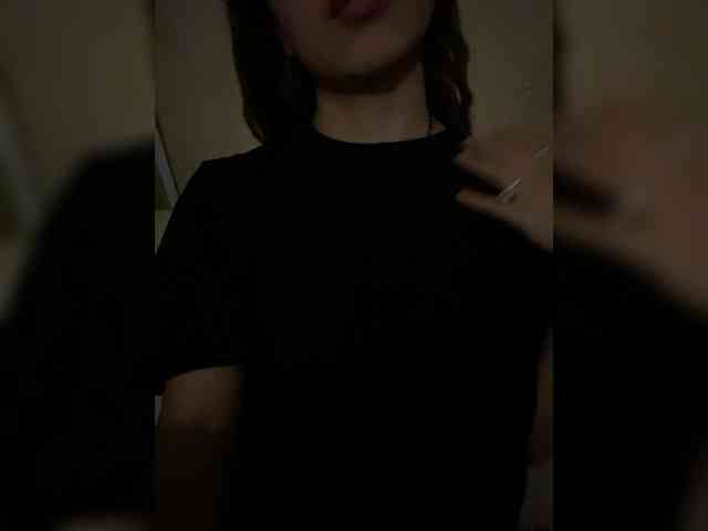 anya-del webcam