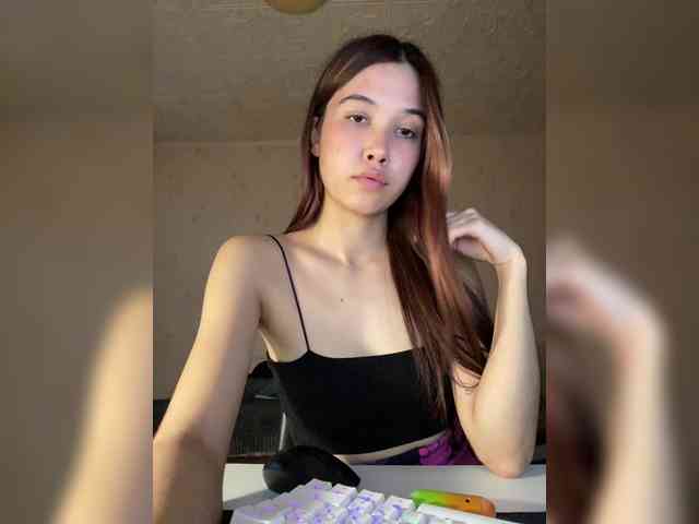 anya-del Live Webcam on BongaCams