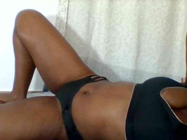 Sexyapple Live Webcam on BongaCams