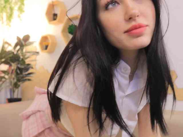 MayaMoon webcam