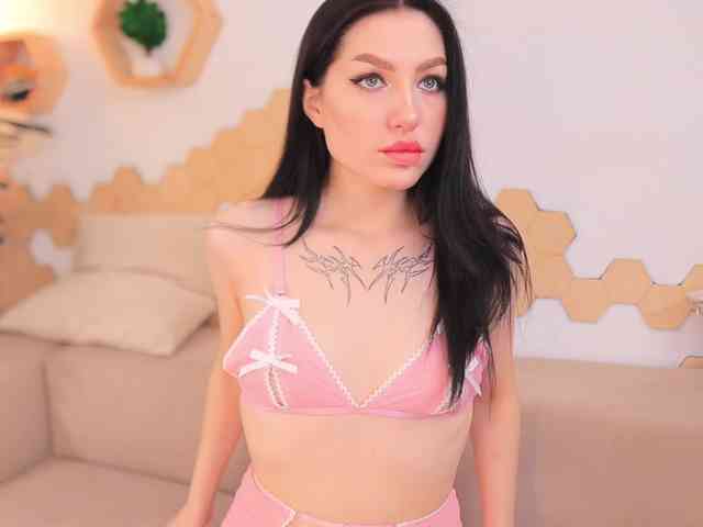 MayaMoon webcam