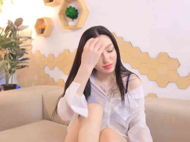 MayaMoon webcam