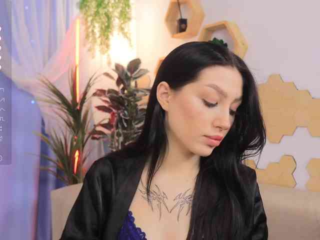 MayaMoon webcam