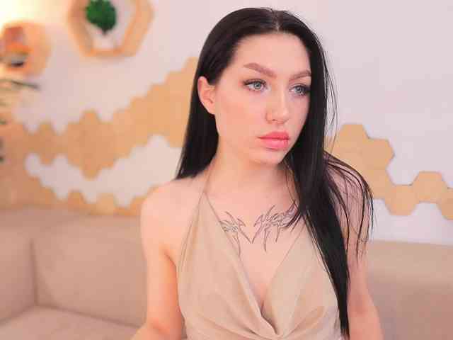 MayaMoon webcam