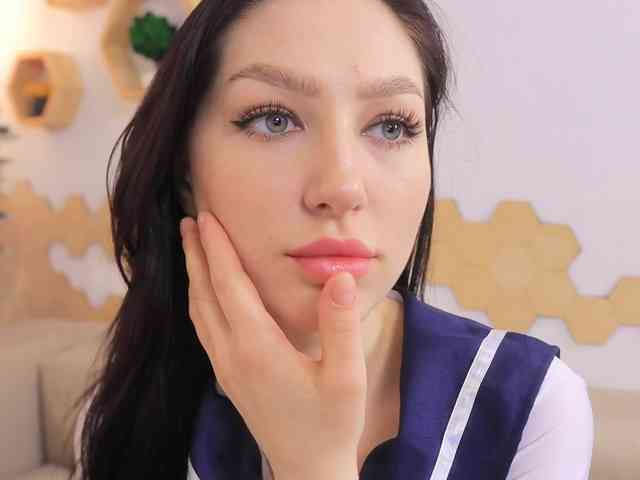 MayaMoon webcam