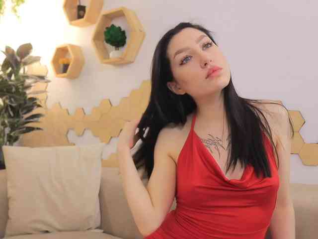 MayaMoon webcam