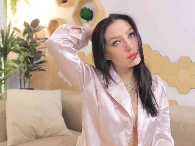 free online videochat MayaMoon