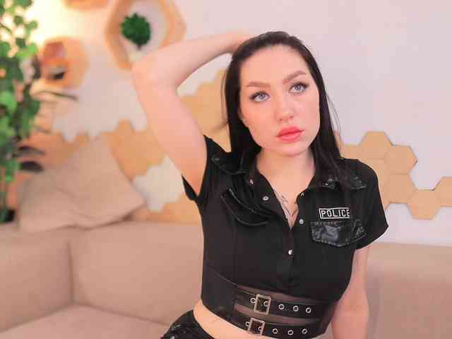 MayaMoon webcam