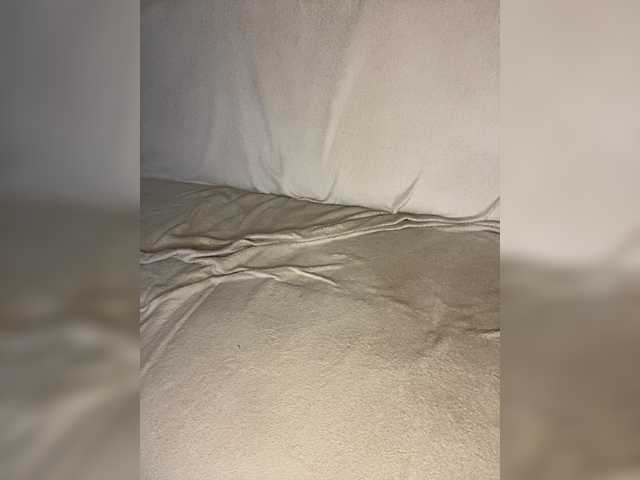 LinaTwins's BongaCams show and profile