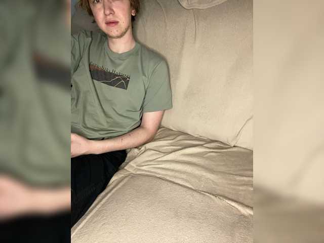 LinaTwins's BongaCams show and profile