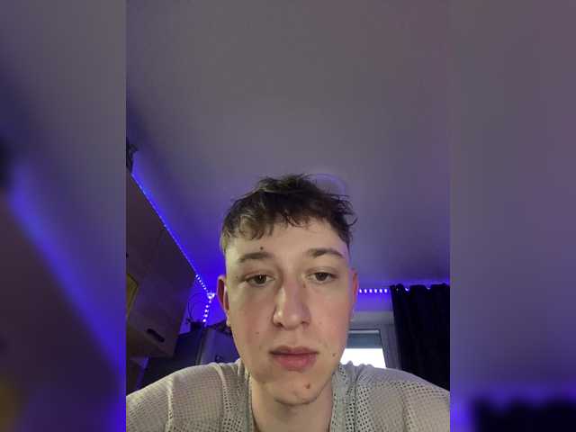  LinaTwins chat room