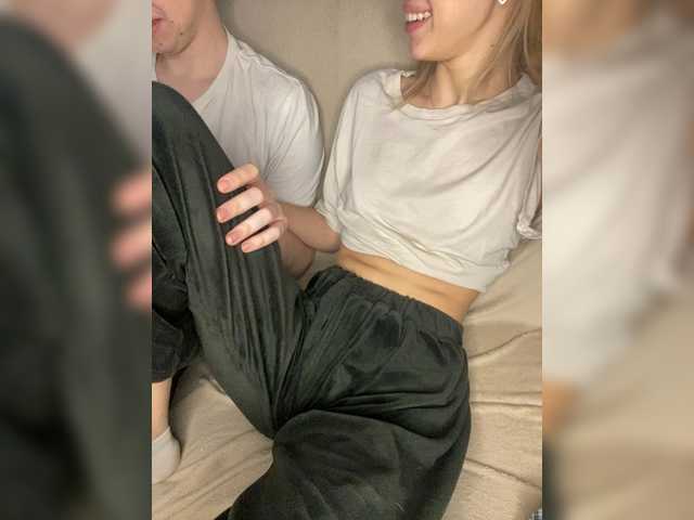 LinaTwins's BongaCams show and profile