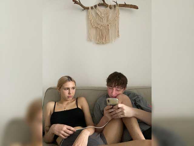 видео LinaTwins