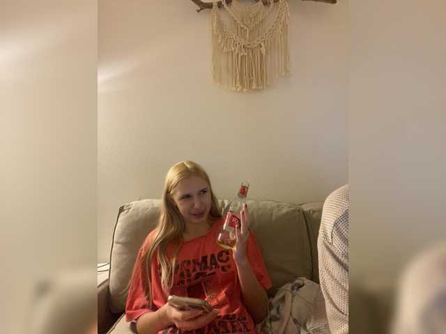 LinaTwins from BongaCams