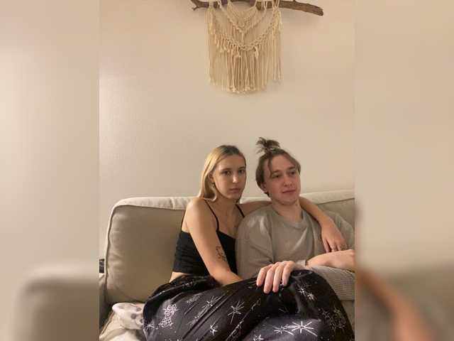 LinaTwins from BongaCams