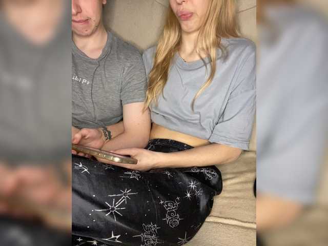 LinaTwins's BongaCams show and profile