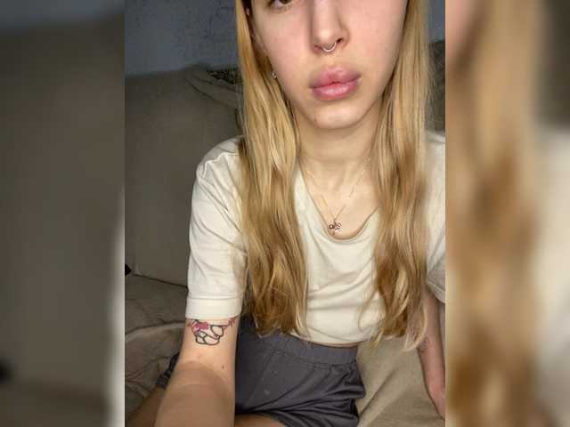 модель LinaTwins