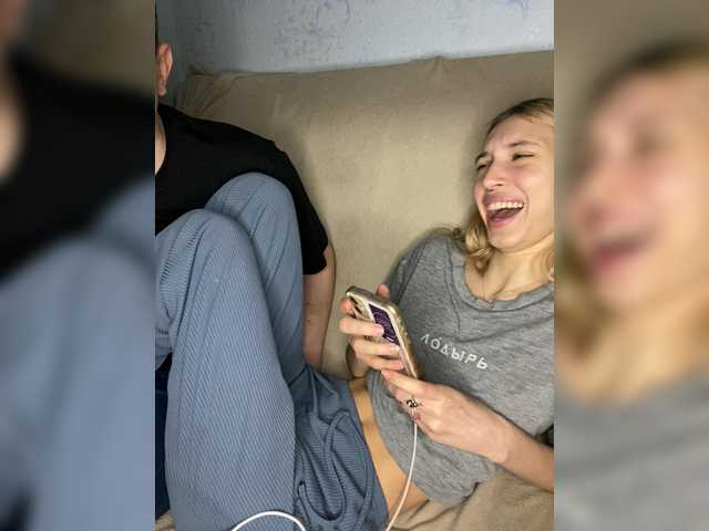 LinaTwins's BongaCams show and profile