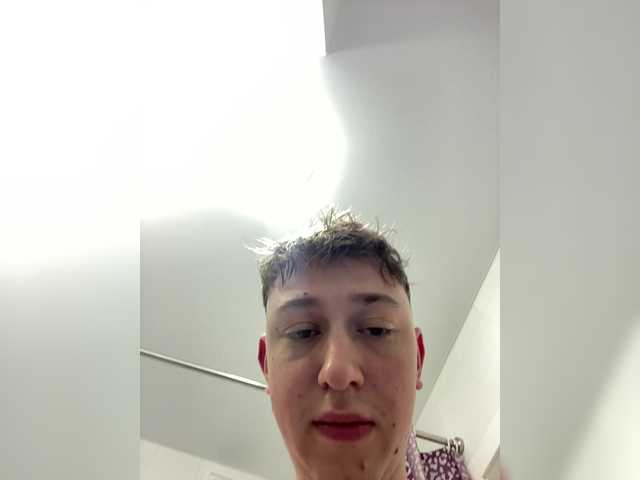  LinaTwins chat room