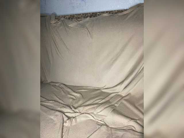 LinaTwins's BongaCams show and profile