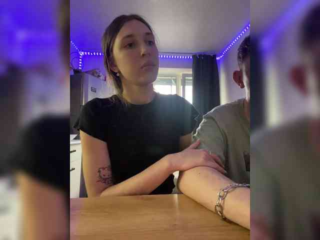 LinaTwins Live Webcam on BongaCams