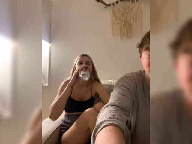 adult webcam chat LinaTwins
