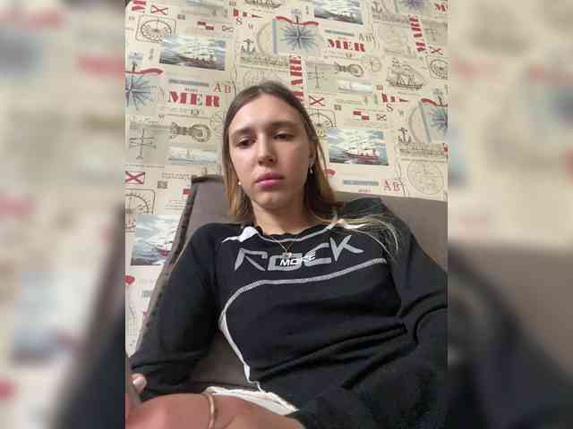 roleplay videochat LinaTwins