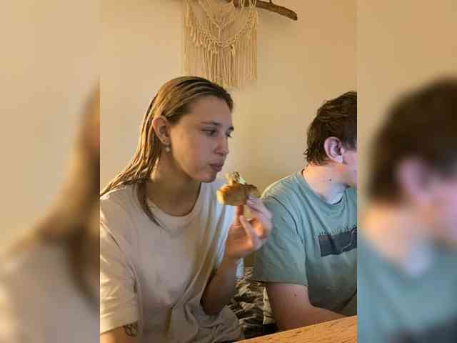 LinaTwins Live Webcam on BongaCams