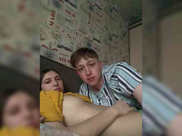 free online video chat LinaTwins