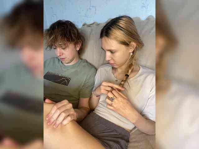 LinaTwins Live Webcam on BongaCams