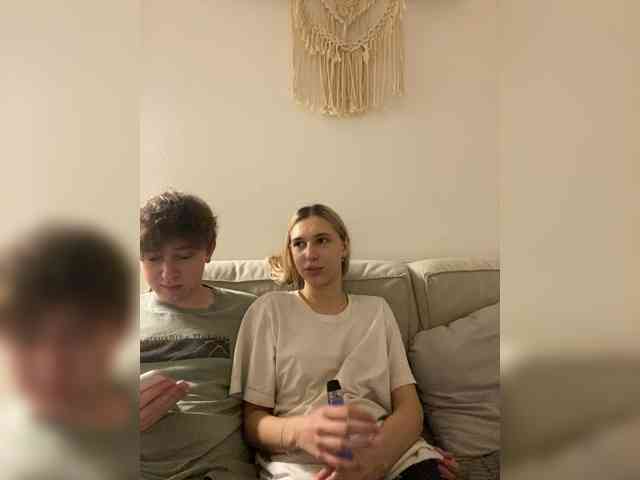 LinaTwins Live Webcam on BongaCams