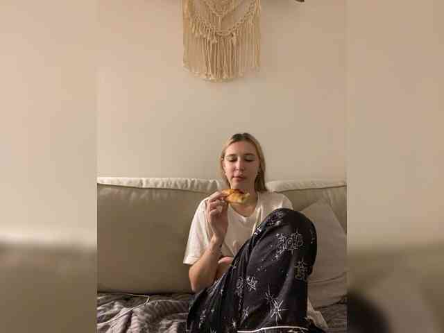 LinaTwins Live Webcam on BongaCams