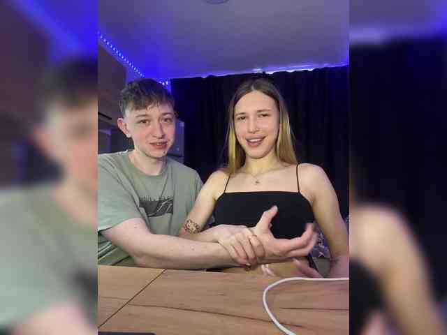 online chat free LinaTwins