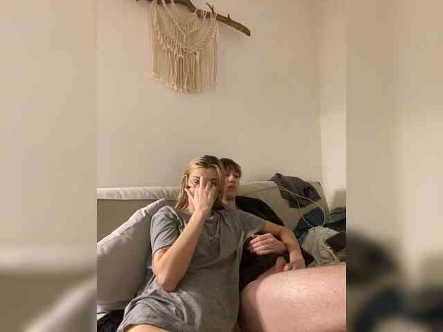 adult webcam chat LinaTwins