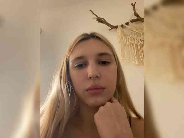 adult webcam chat LinaTwins