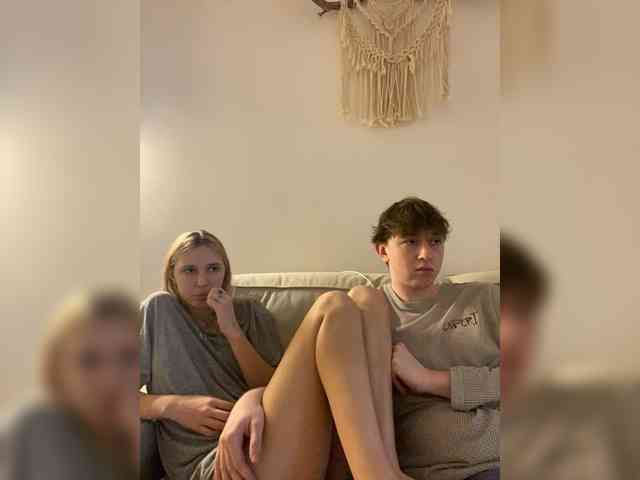 adult webcam chat LinaTwins